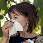 Как отличить аллергию от простуды по симптомам летом