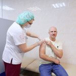 Вакцинация от гриппа осенью 2026 года остаётся без единой даты старта